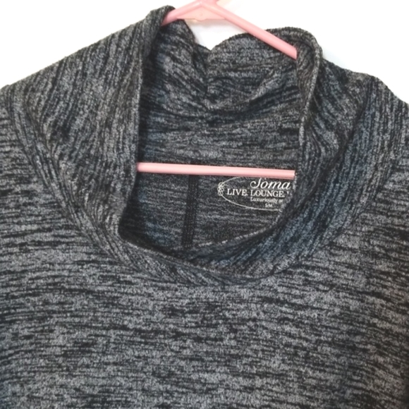 Soma Black Heathered Poncho Top - Picture 2 of 6